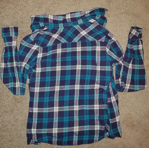 Flannel plaid shirt - Picture 2 of 3